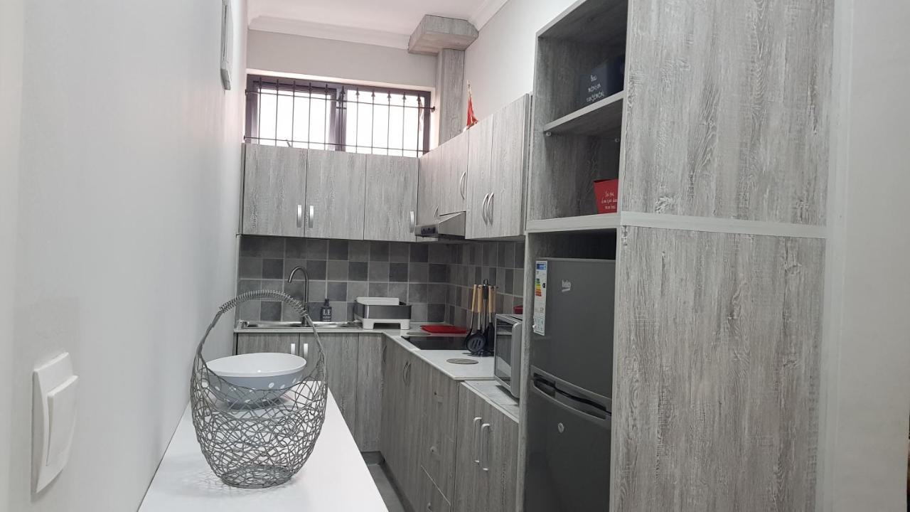 Ferienwohnung Modern Luxury Studio Fully Equipped Flic-en-Flacq Exterior foto