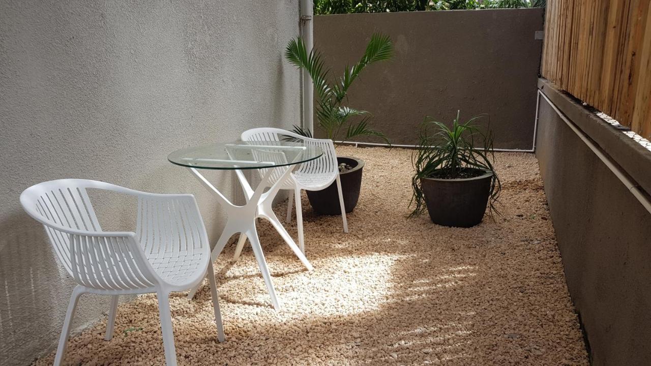 Ferienwohnung Modern Luxury Studio Fully Equipped Flic-en-Flacq Exterior foto
